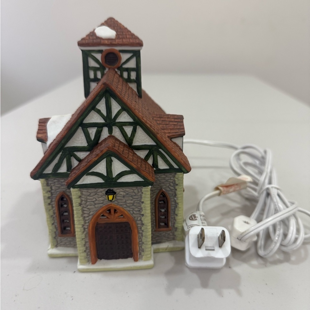 Lemax Dicknsvale Village Collection Porcelain Lighted House